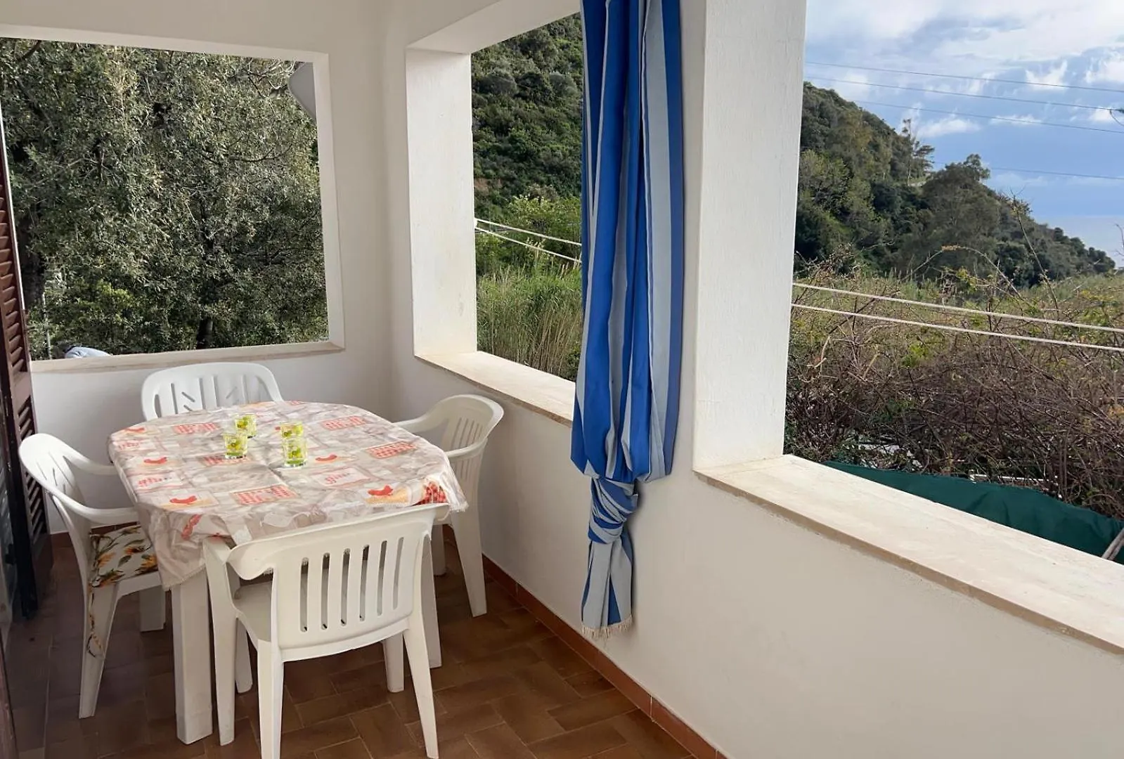 Holiday home Casa Vacanza Costa Del Sole Pomonte Italy