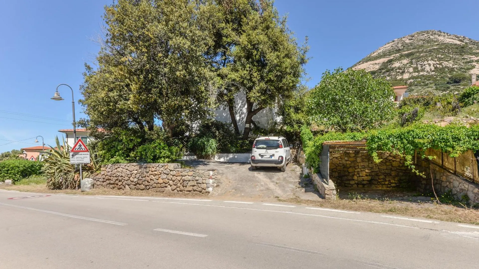 Holiday home Casa Vacanza Costa Del Sole Pomonte Italy